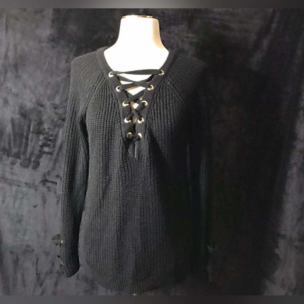 C&V Chelsea & Violet Black Cable Knit Lace Up Sweater - Size S